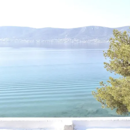 Beachfront House Σπίτι διακοπών Σαλαμίνα
